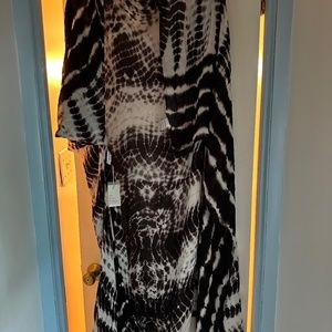 New black and white kimono maxi